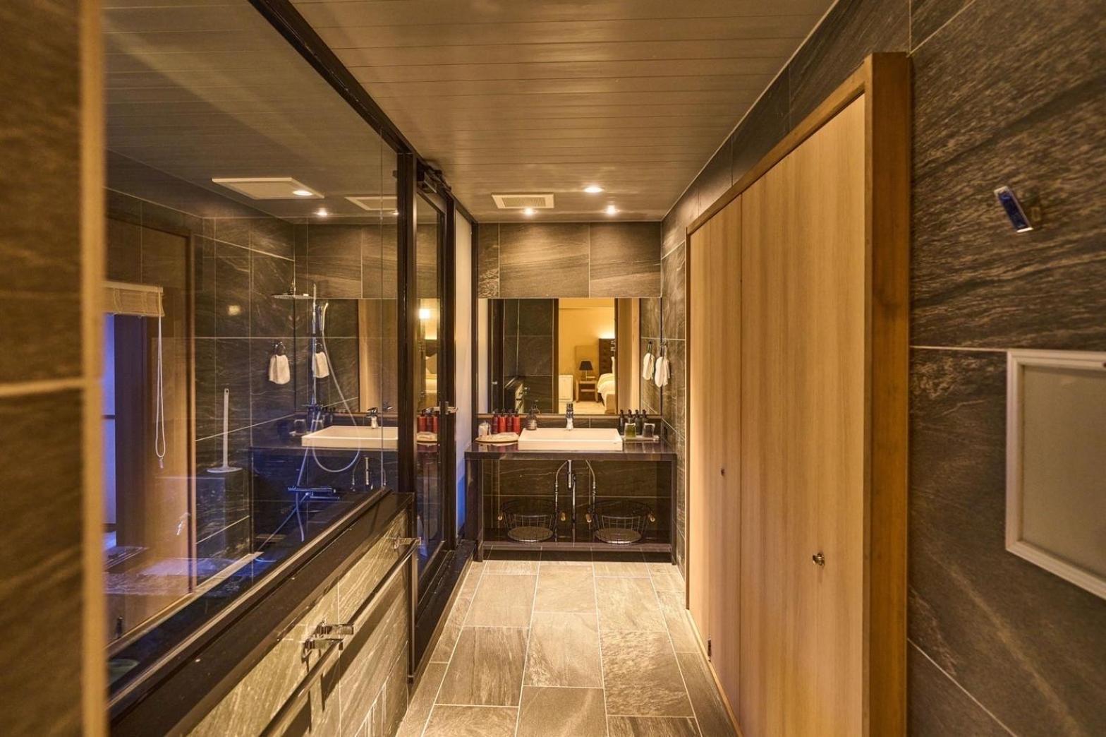 Hakone Elecasa Hotel And Spa Экстерьер фото