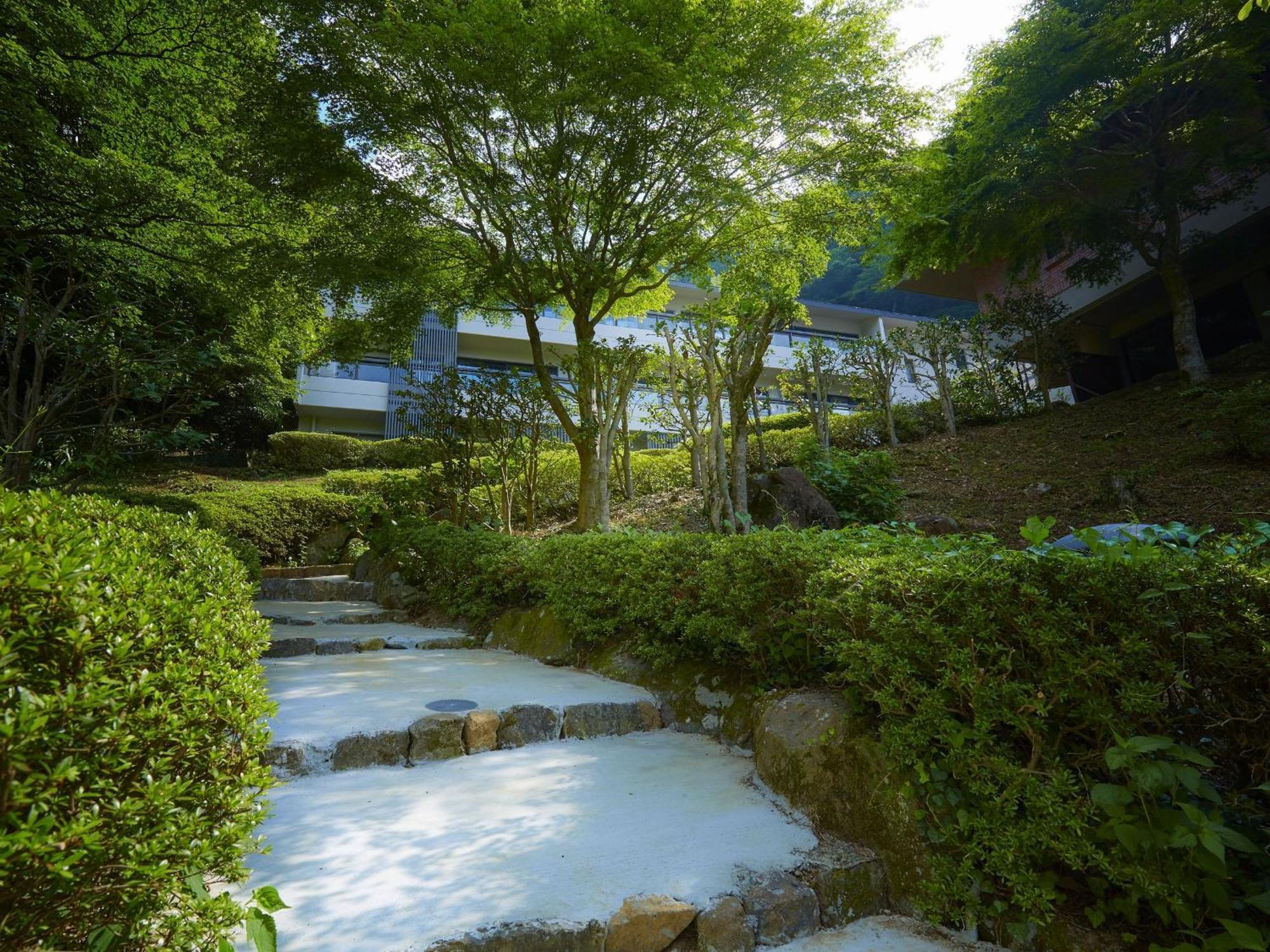 Hakone Elecasa Hotel And Spa Экстерьер фото